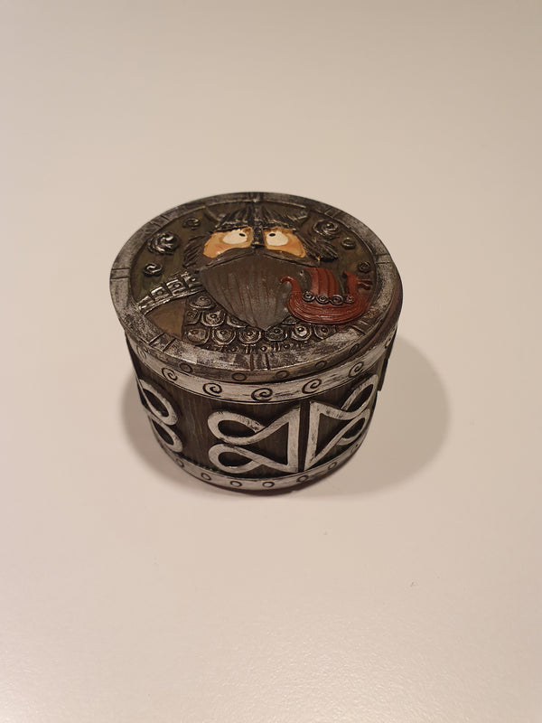 Viking jewelry box round